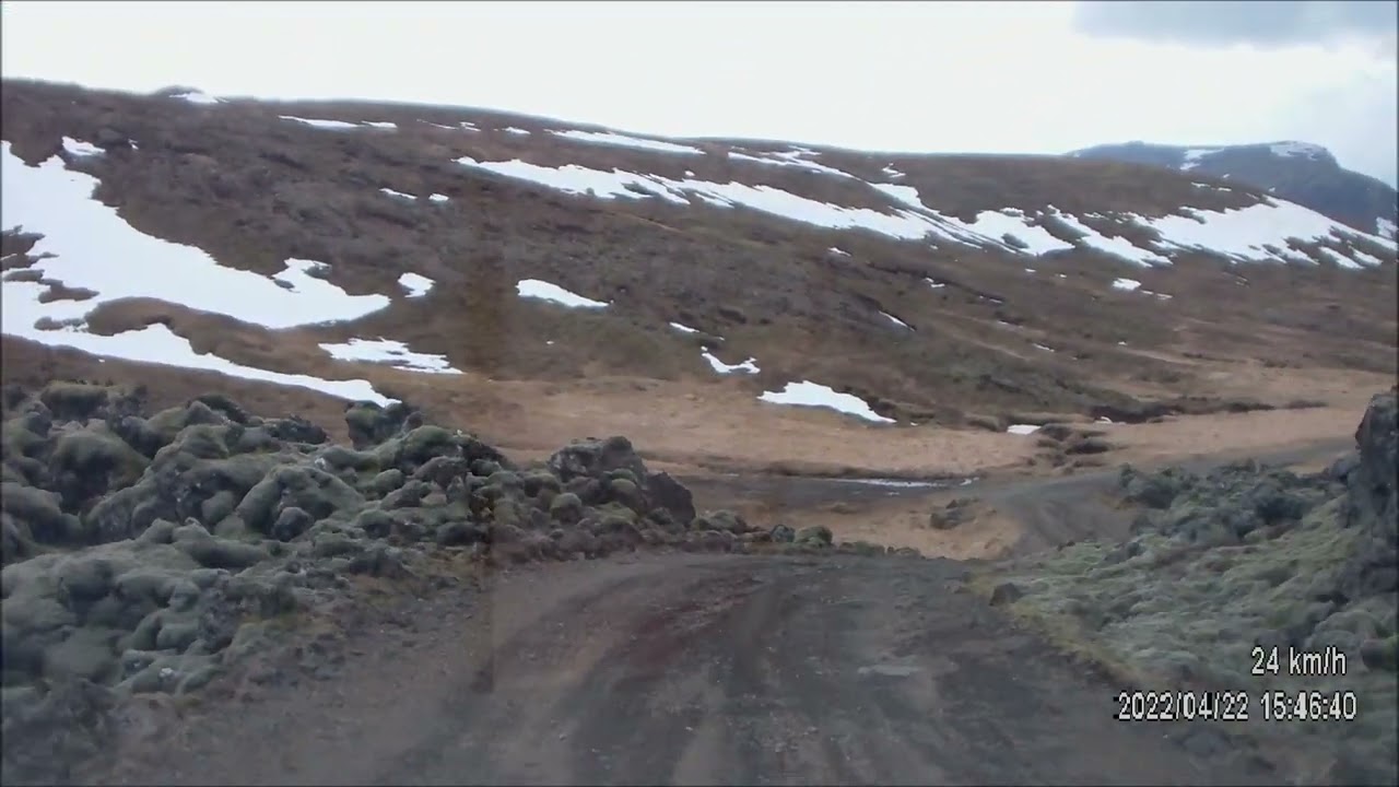 Driving road 558, Berserkjahraunsvegur in Snæfellsnes