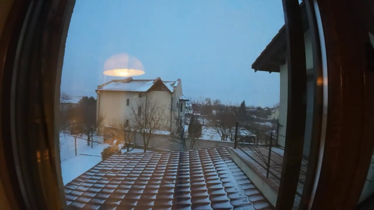 Snow burst, wind and cold day - January 16 2026
