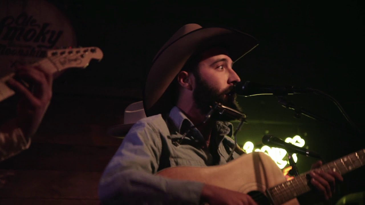 Luke Bell - Rattlesnake Man - 10/25/2014 - Hometown Bar-B-Que - Brooklyn, NY