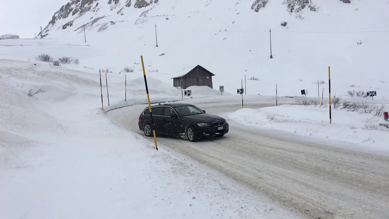 Bmw 320d Xdrive on snow