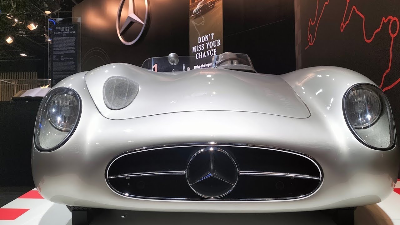 Élégance et Sportivité sont au Rendez-Vous du Prestigieux 50ème Anniversaire du Salon RétroMobile !