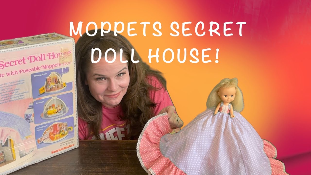 My Moppets Secret Dollhouse by Knickerbocker