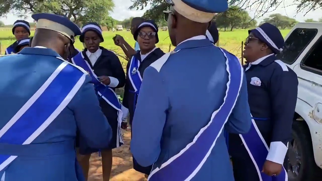Oweņe ozohoze? Ețe kaweṭe ozohoze! Brass band choir at Otjiuaneho💥
