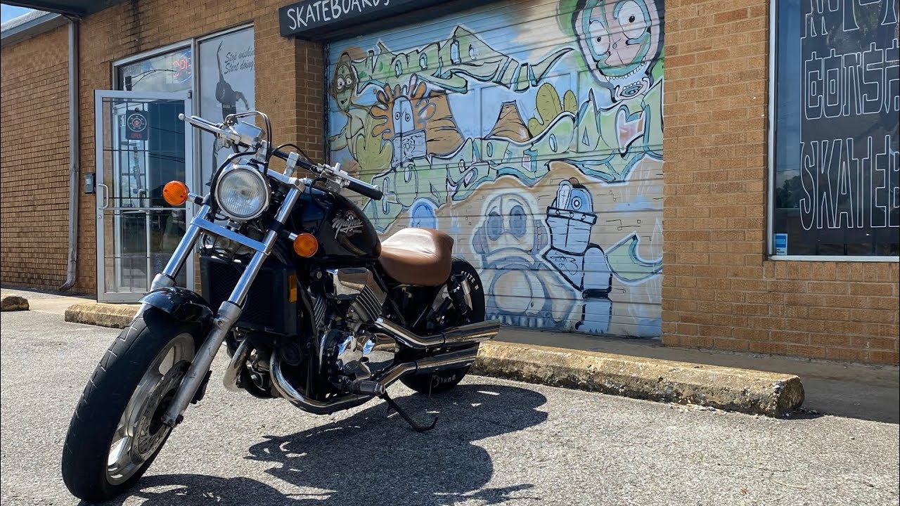 Honda Magna 750 bobber project