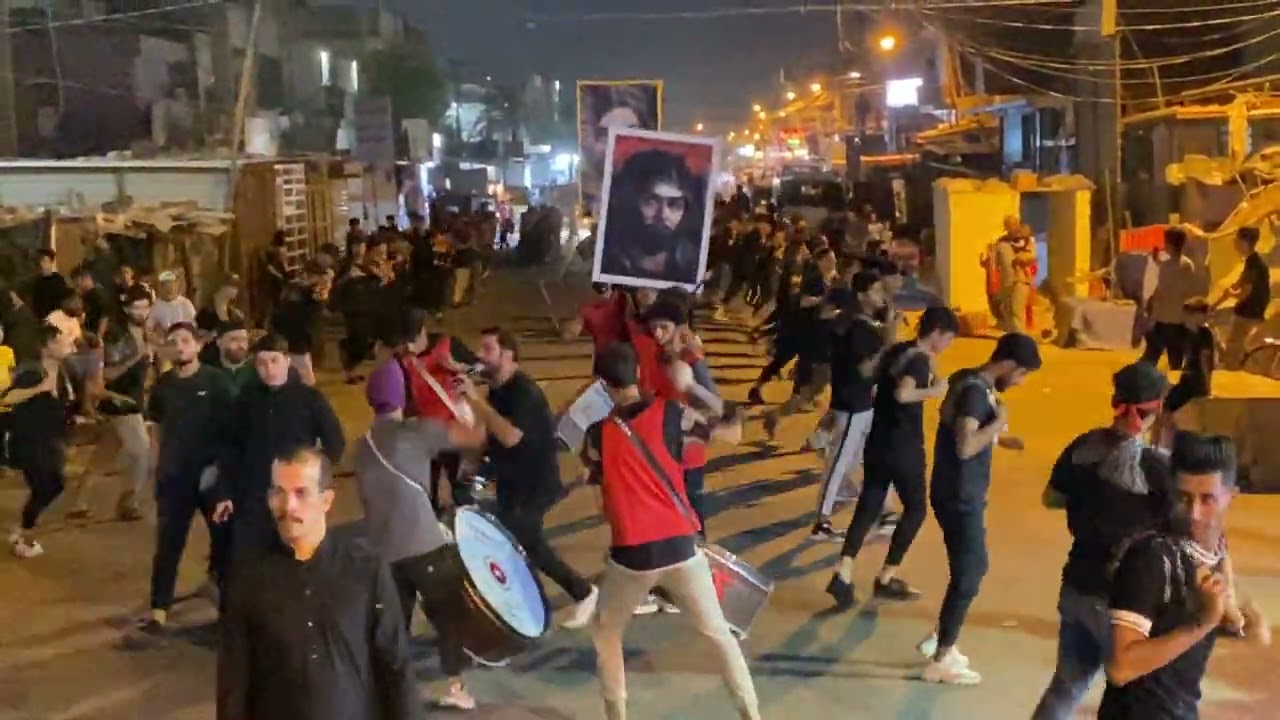 موكب اهالي الزعفرانيه دخويله شارع المركز مجانين الحسين (ع)