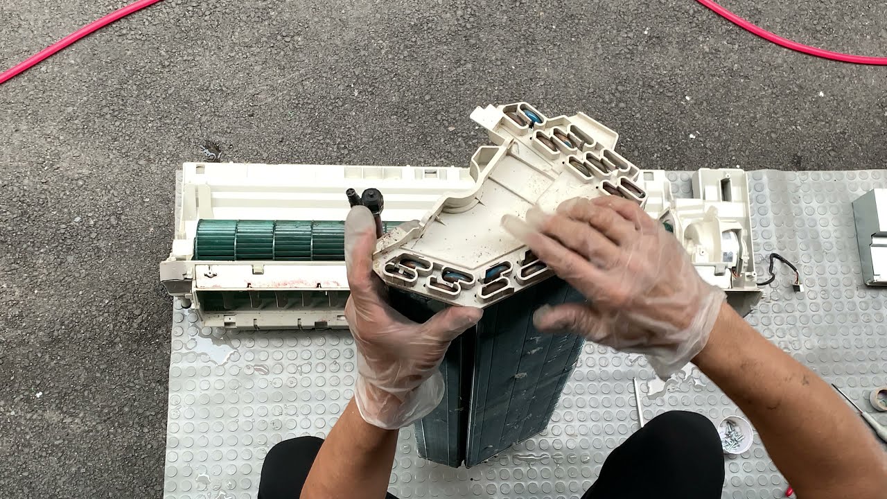 DIY格力冷氣清洗保養/格力冷氣完整拆解/格力冷氣異味/格力冷氣DIY？/格力冷氣教學/冷氣異味/冷氣漏水/冷氣不冷/格力冷氣/格力變頻冷氣/格力GREE/GREE AIRCON/格力完整解剖
