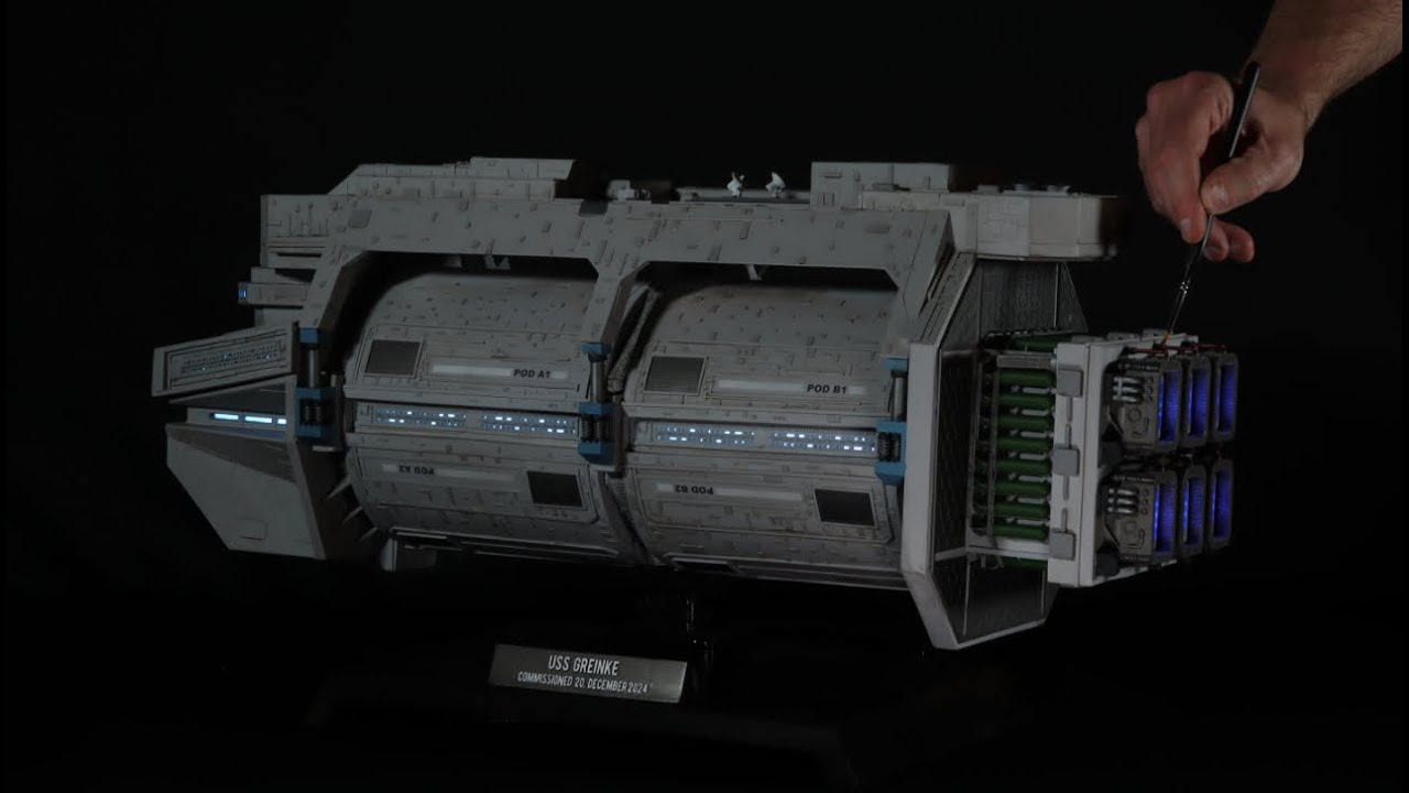 Don't Miss This Ultimate Sci-Fi Colony Ship Built from SCRATCH!!