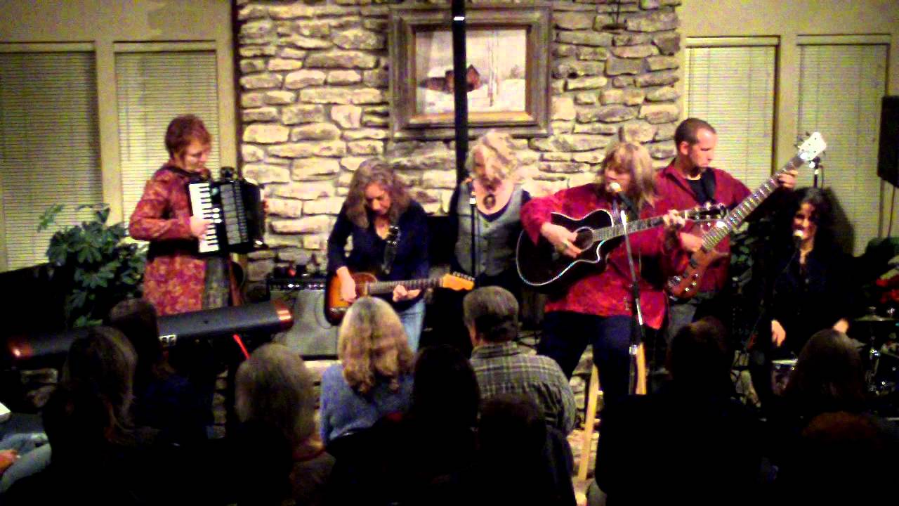 Mexico -  Sarah Elizabeth Campbell sung with Blame Sally