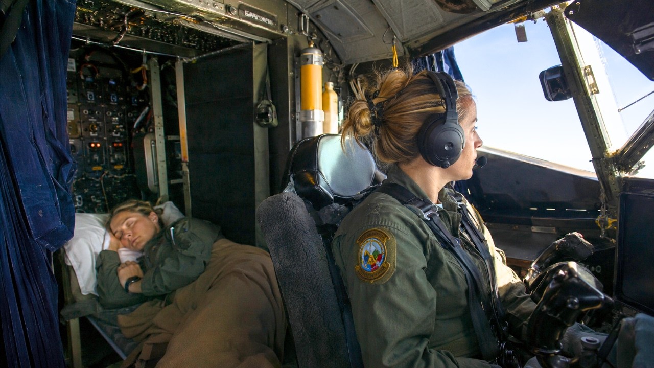 How Female B-1 Bomber Crews SURVIVE 30-Hour Combat Missions