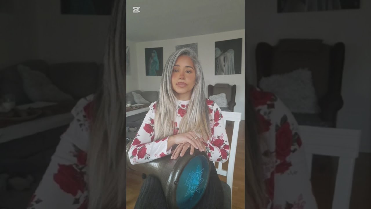 Fidra singing 