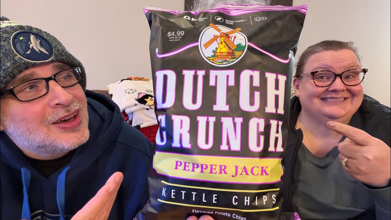 Trying Old Dutch Dutch Crunch Pepperjack Kettle Chips for the First Time 🔥🧀
