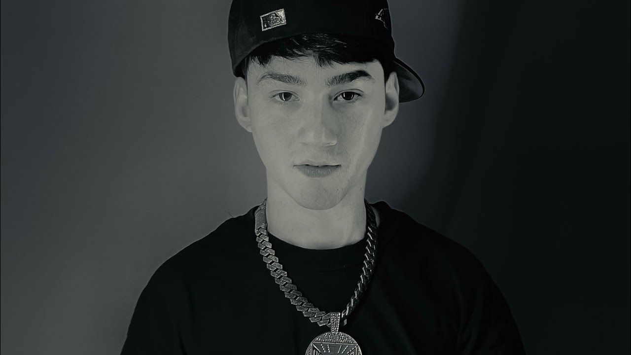 Pacto x Landon Gezz (Black and white)