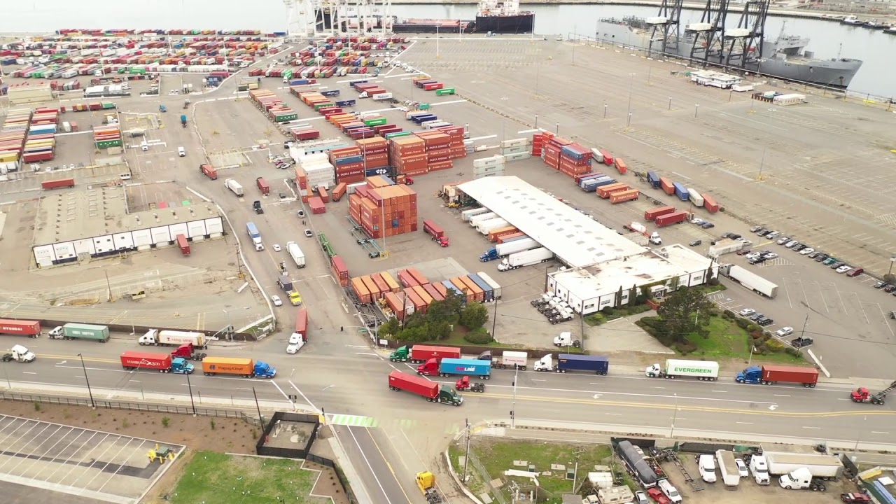 Trapac Lines at the Port of Oakland 02/11/2021