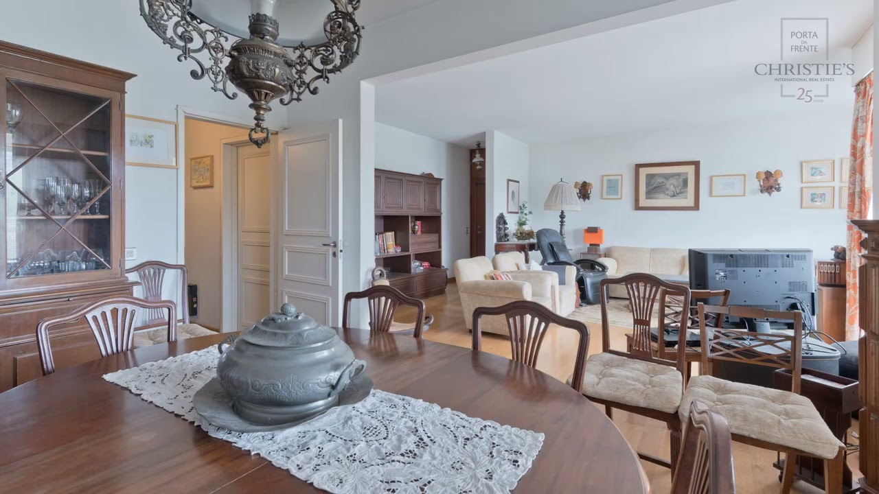 Apartamento T4, localizado no Alto da Barra - Oeiras