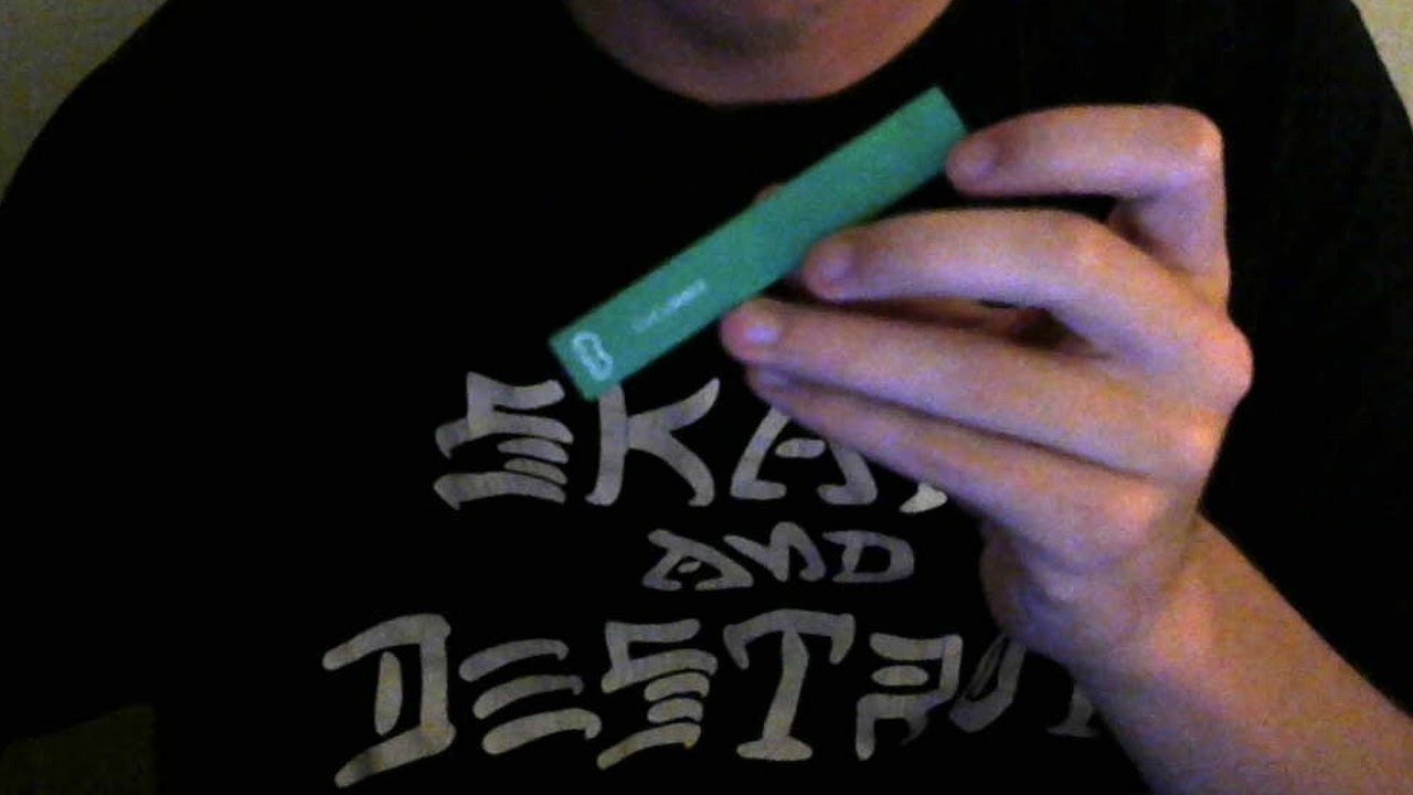 Puff Bar - Cucumber Review  (Best Disposable Vape Brand)