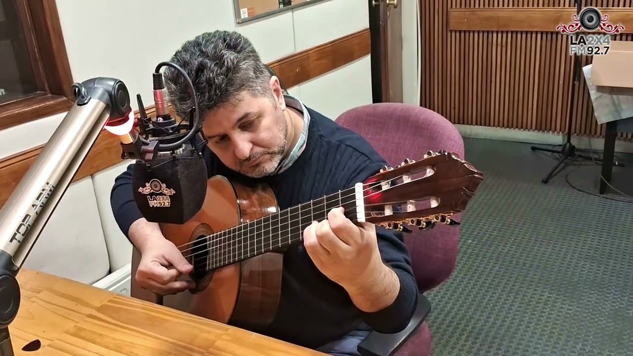 Hugo Rivas y su homenaje a figuras en Conexión de Tango.