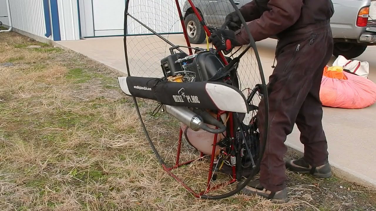 Compression relief valve on a Thor 130 paramotor