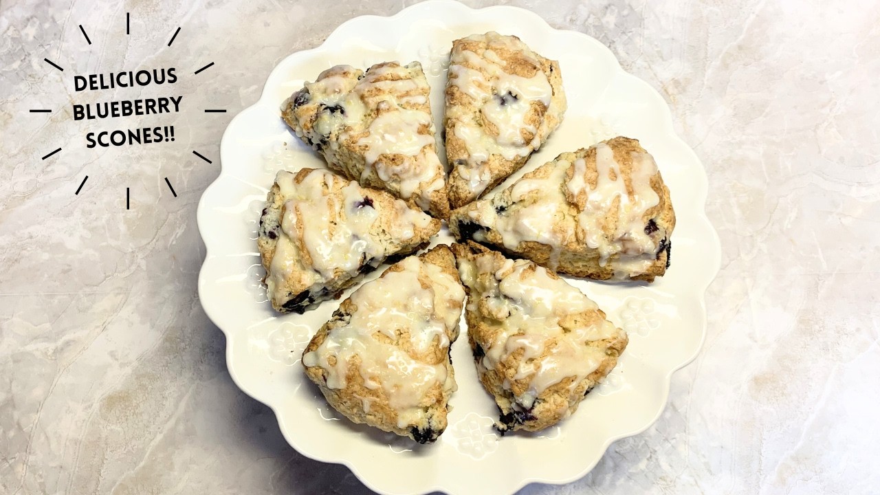 BEST HOMEMADE BLUEBERRY SCONES WITH LEMON DRIZZLE 🍋