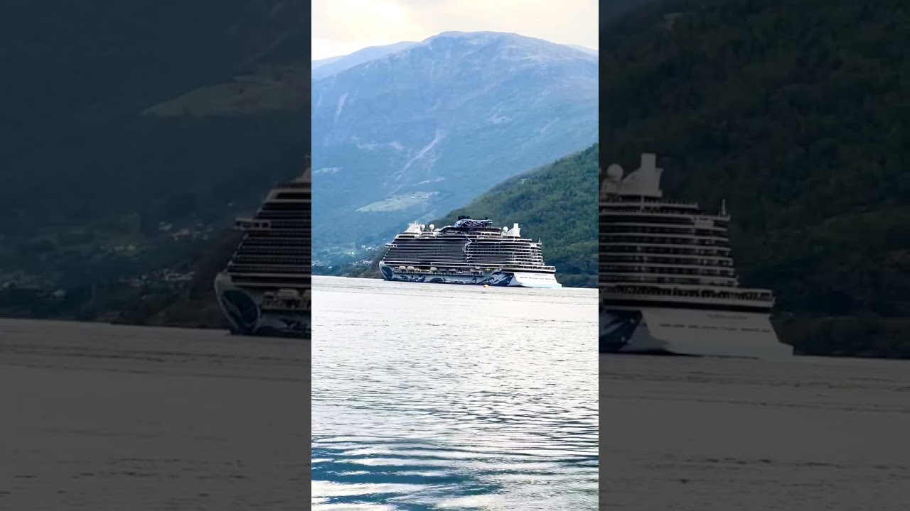 เรือท่องเที่ยวลำใหญ่กำลังแล่นออกไปสู่Sognefjord #ฟยอร์ที่สวยงาม #ประเทศนอร์เวย์ #atchara 