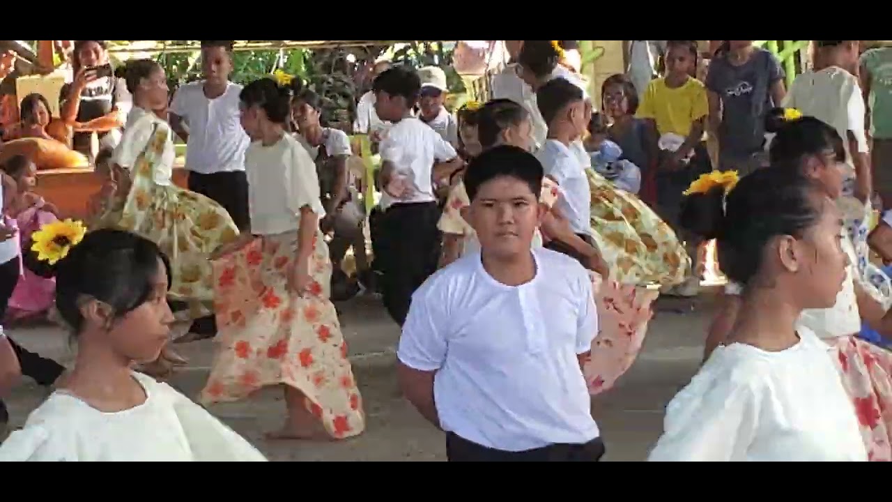 Tagda Elementary School Folk Dance