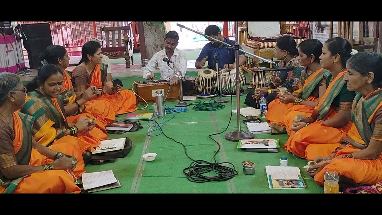 हरी म्हणा |कुणी गोविंद म्हणा |कुणी गोपाल म्हणा |हरी नारायण -🙏🚩🌹 लोकप्रिय devotional भजन#spiritual 