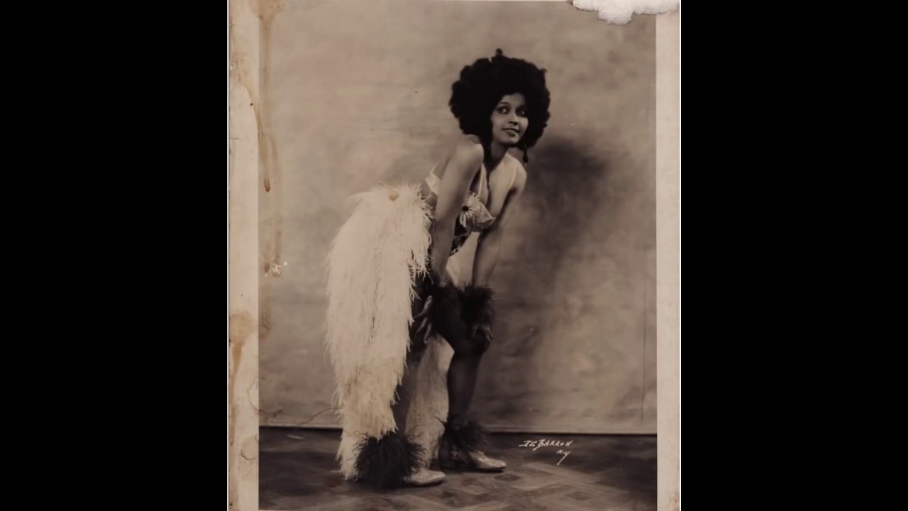 Deep Harlem - Frank Trumbauer & His Orchestra (Andy Secrest, Joe Venuti, Eddie Lang) (1930)