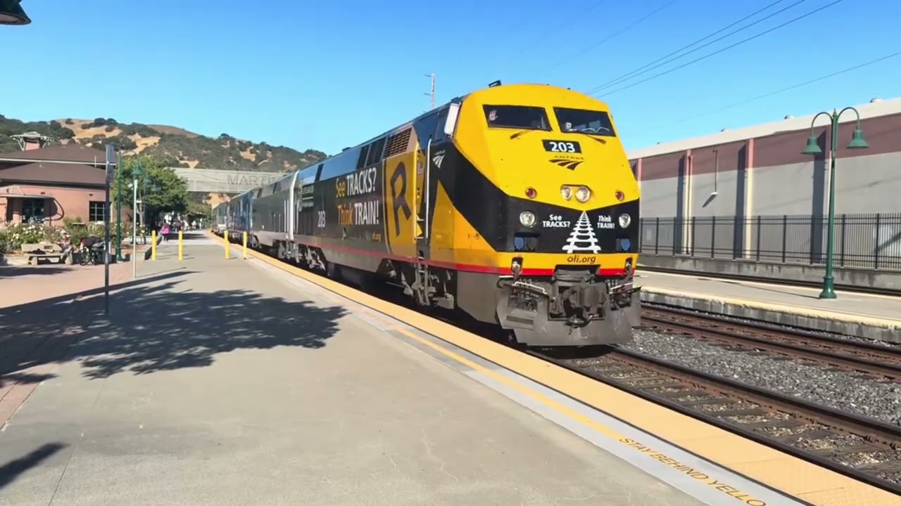 Amtrak P42DC 203 highlights