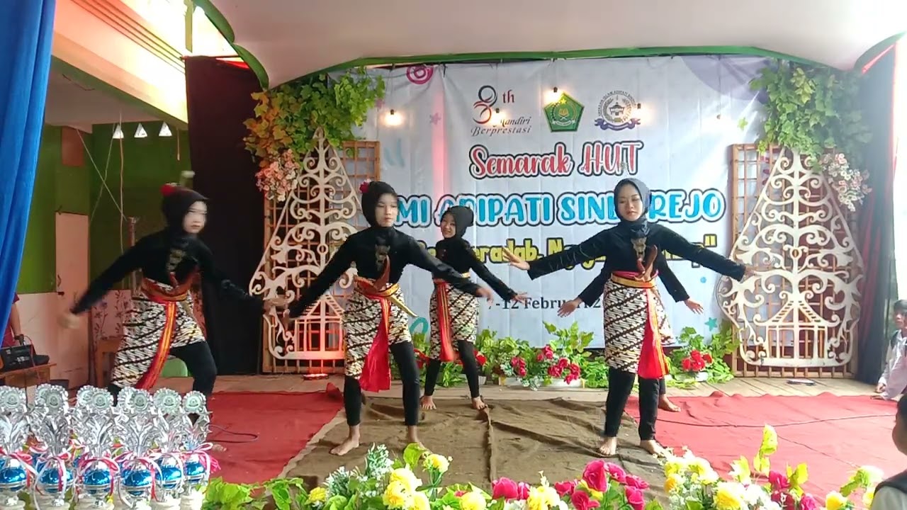 Semarak HUT RI ke- 59 Penampilan Tari Andhira kelas 6A Th 2026