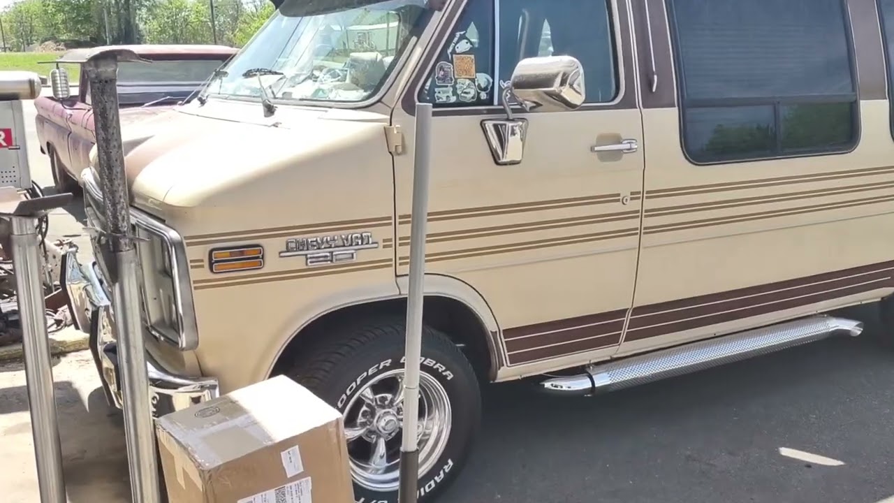 Side Pipes on G20 Van
