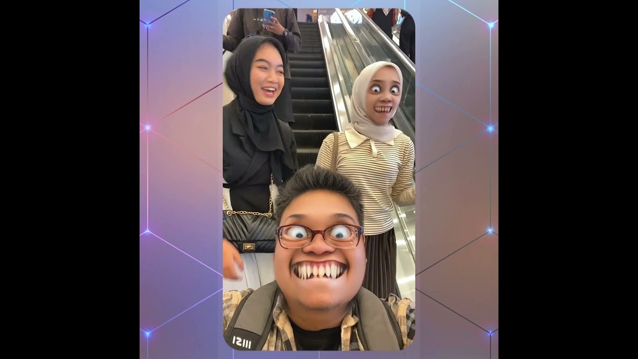 📸 Prank Filter Lucu di Eskalator! 😂 | Poltino - Sketsa Komedi & Prank Kocak
