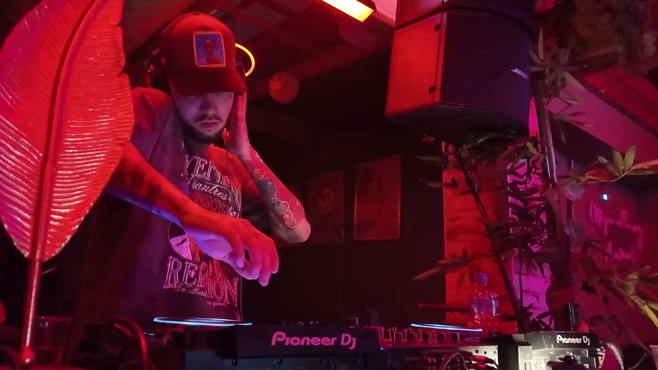 Aja Dany @AfteryHouse (Richie's BTH)