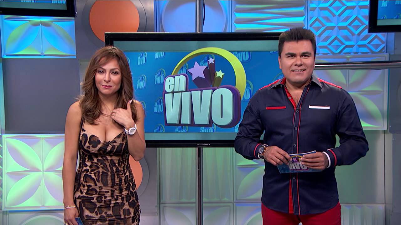 La Coqueta (Claudia Gonzalez) 2015/06/24 En Vivo HD