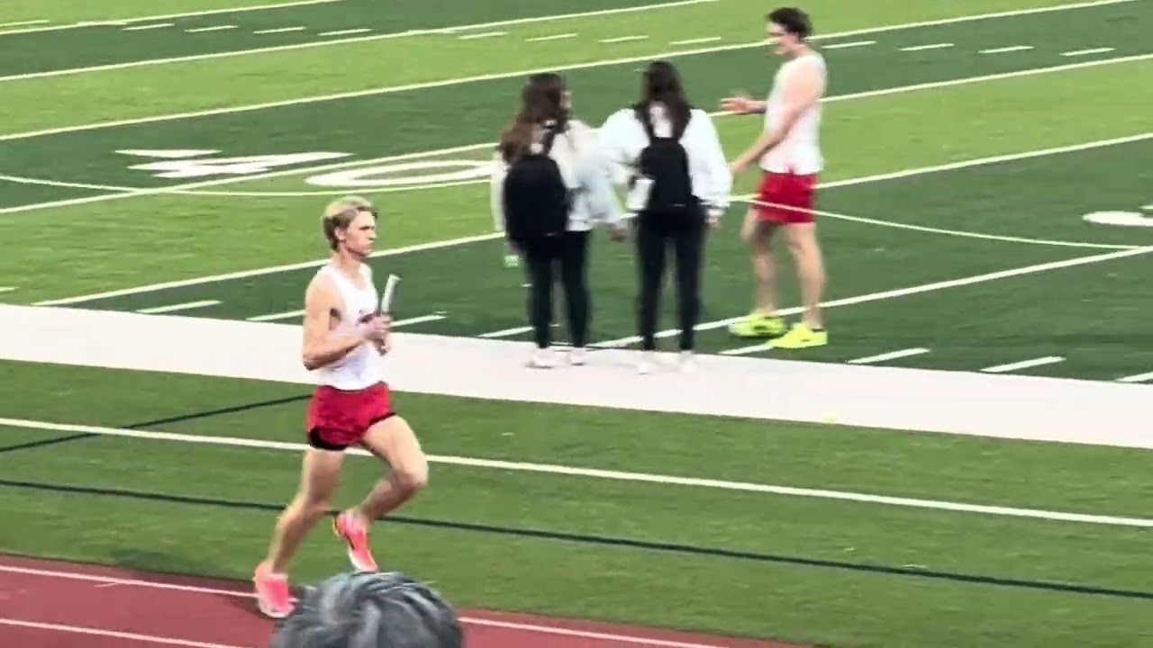 Luke Martin- DMR - 1600M Leg / 4:44 SPLIT