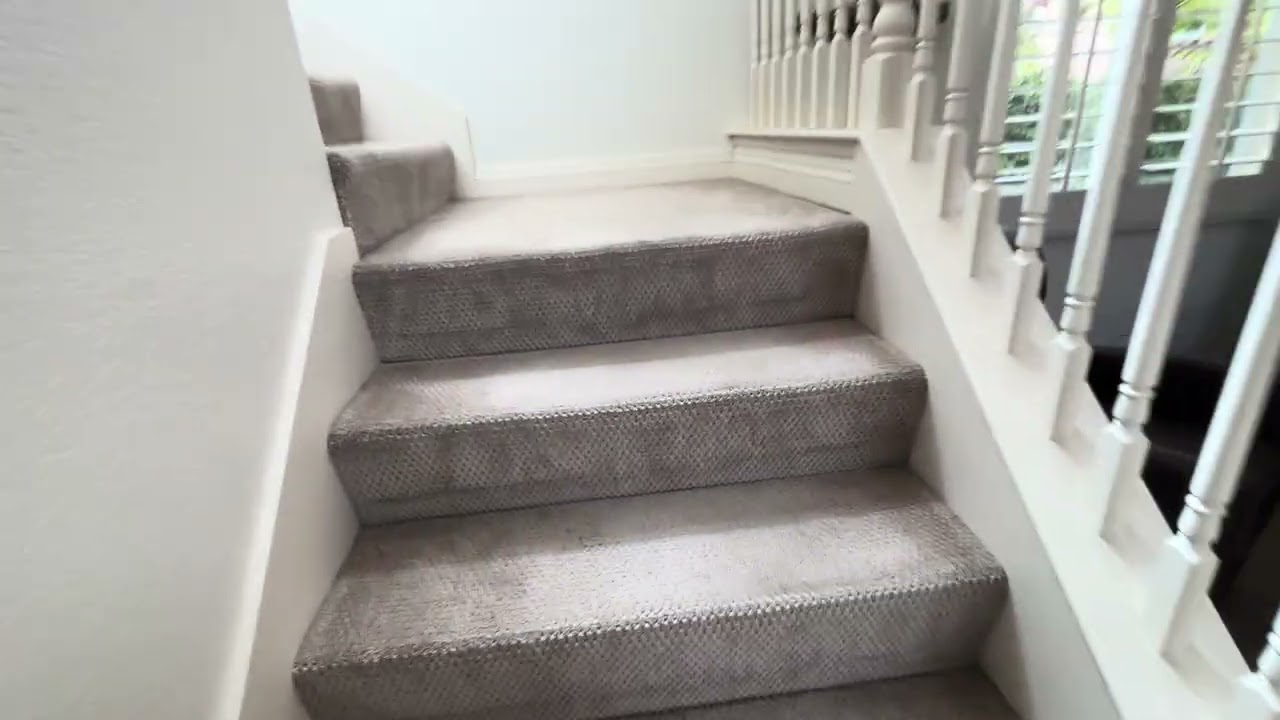 Nice house 🏡  on surfboard Circle, Carlsbad! Tucked inside the Aviara gated community of Marea