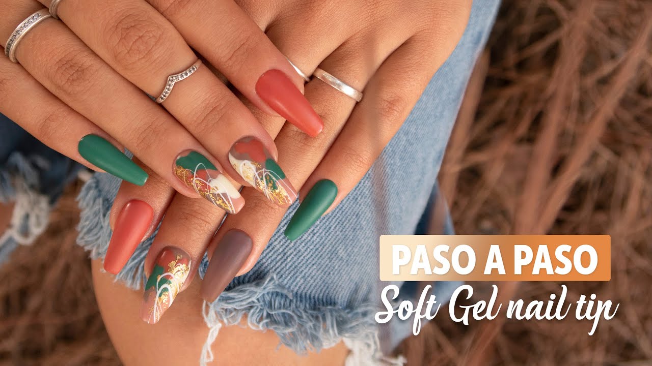 Paso a paso de cómo colocar los Soft Gel Nail Tip | Manicura24