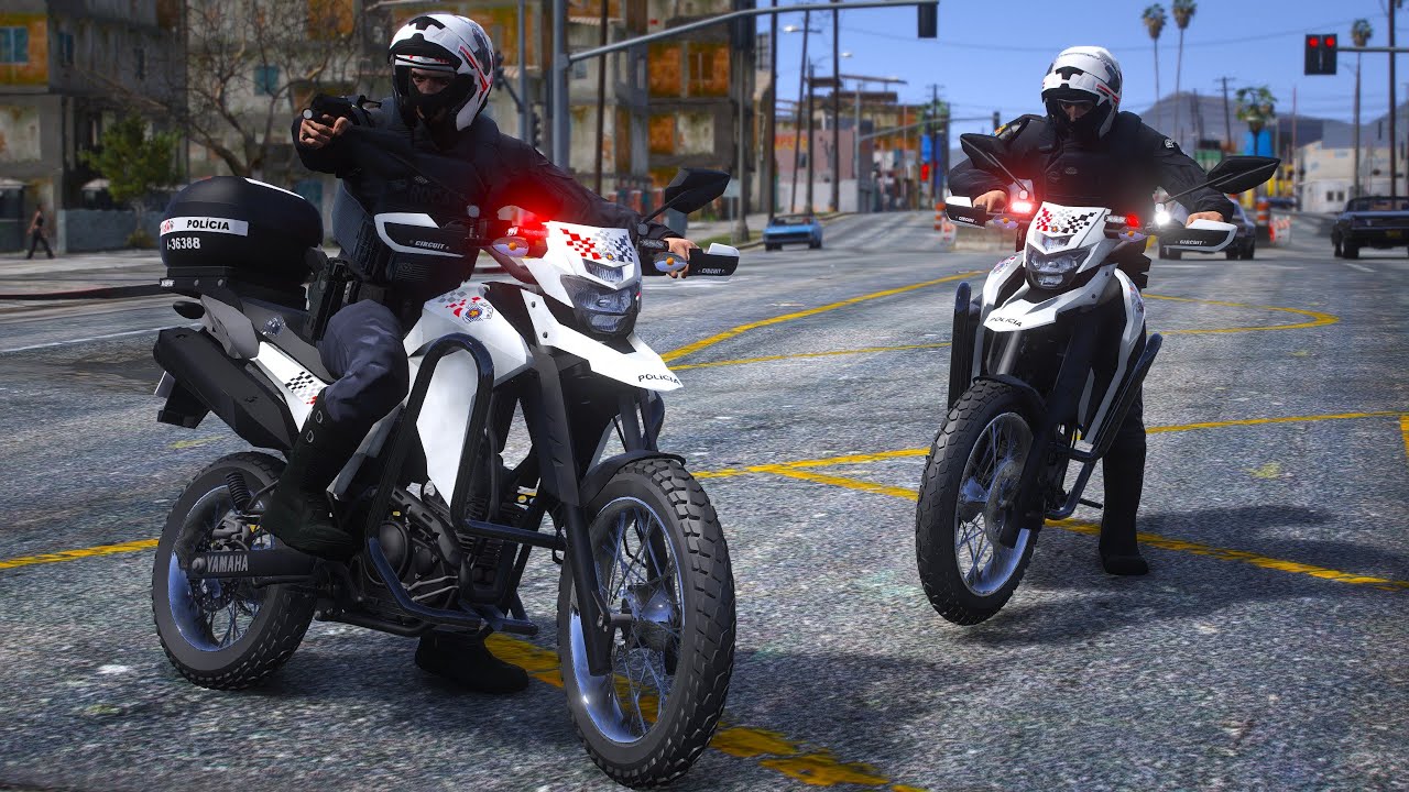 ROCAM em PERSEGUIÇÃO a MOTO ROUBADA! | GTA 5 POLICIAL