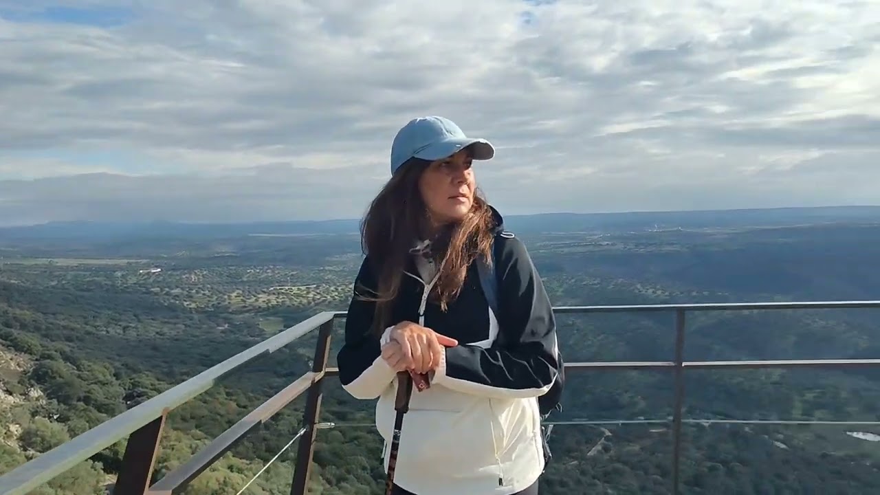 Itinerario rojo: Castillo de Monfragüe, Salto del Gitano, Fuente del Francés