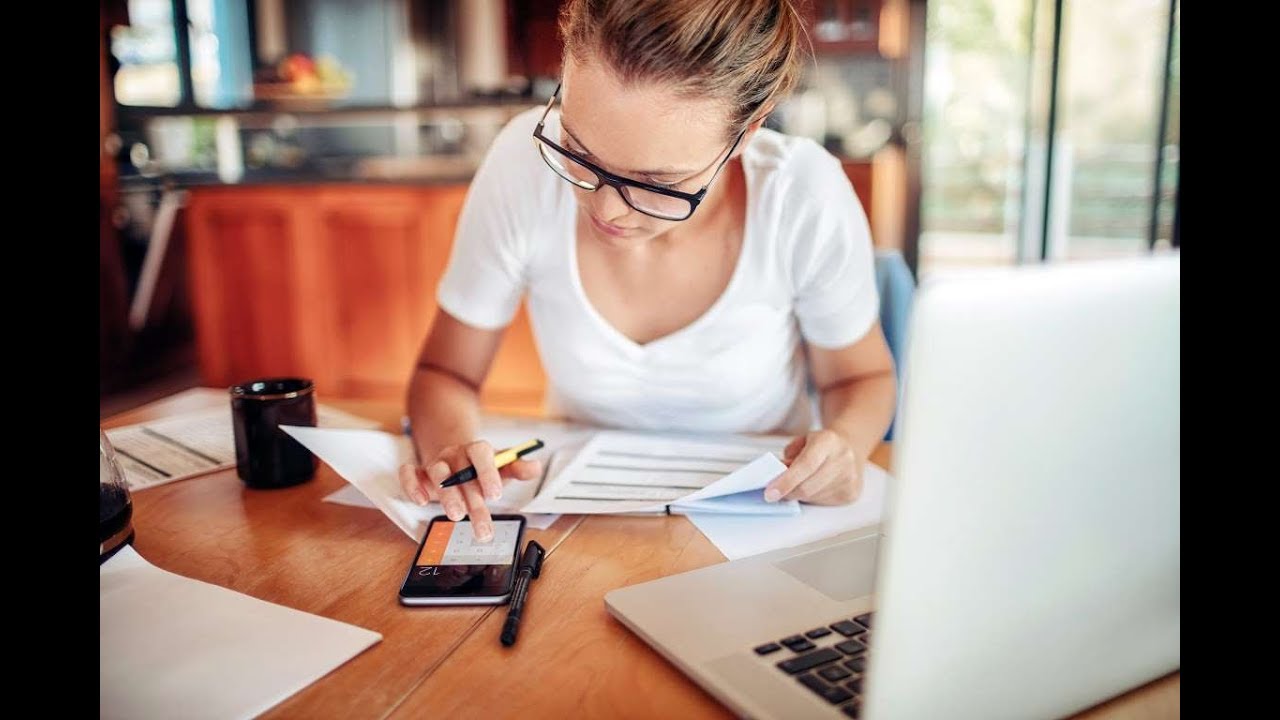 The Best Ways to Reduce These 10 Monthly Bills and Expenses