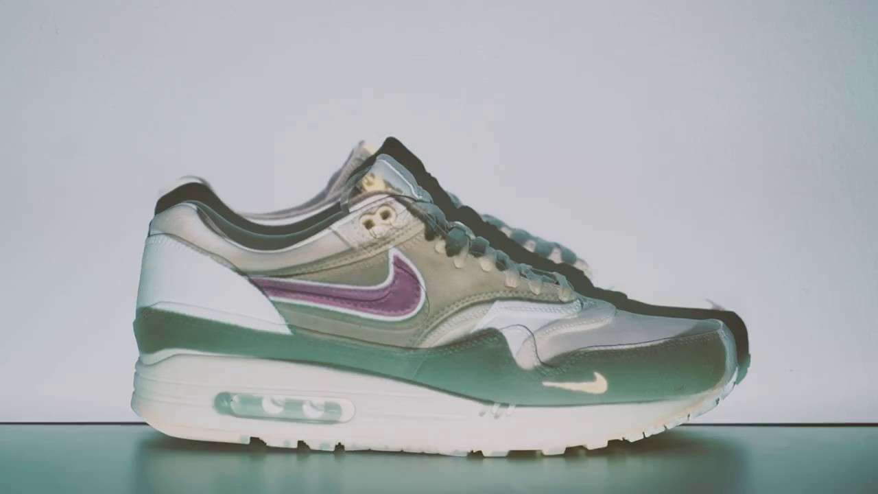 Swoosh - Make one Air Max into Any Air Max one.