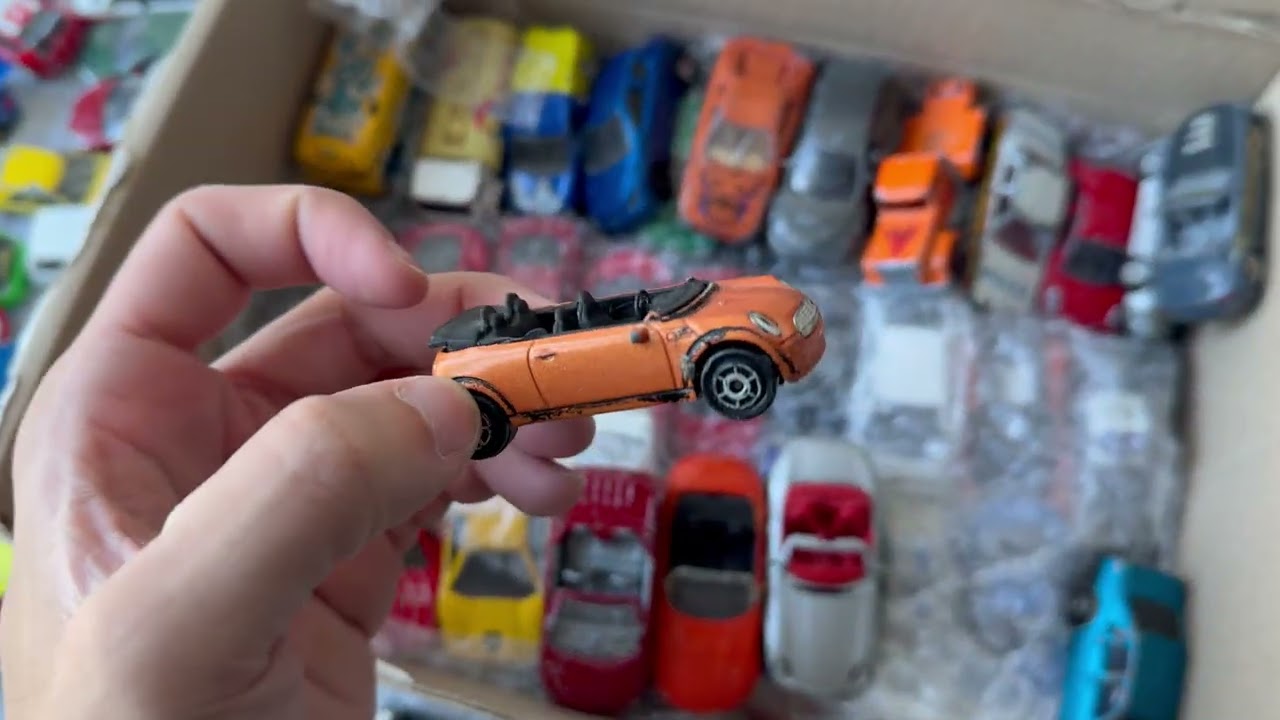 PRÉSENTATION MINIATURES RANGÉES DANS UNE BOÎTE #2