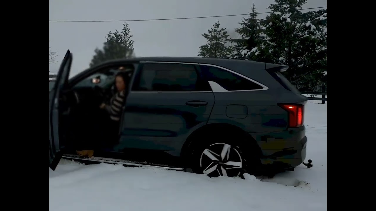 Stuck in the Snow: Messa Rae&rsquo;s Battle with a low car Battery and Stuck SUV in a Winter Storm