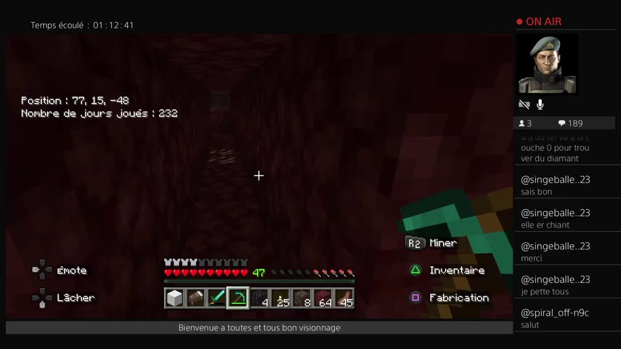 Minecraft :battle builds survie abos attention de bien respecter les regles!!!!