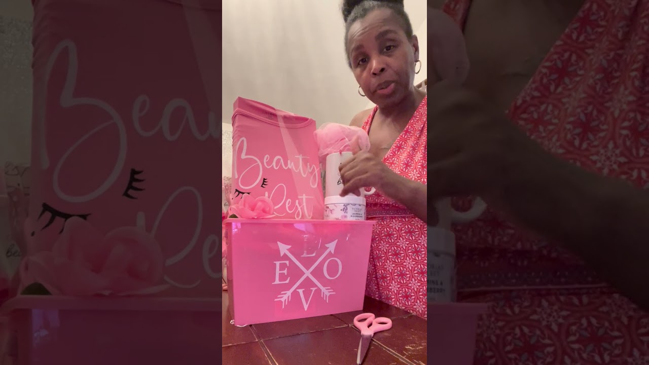 Mother’s Day night shirt gift baskets