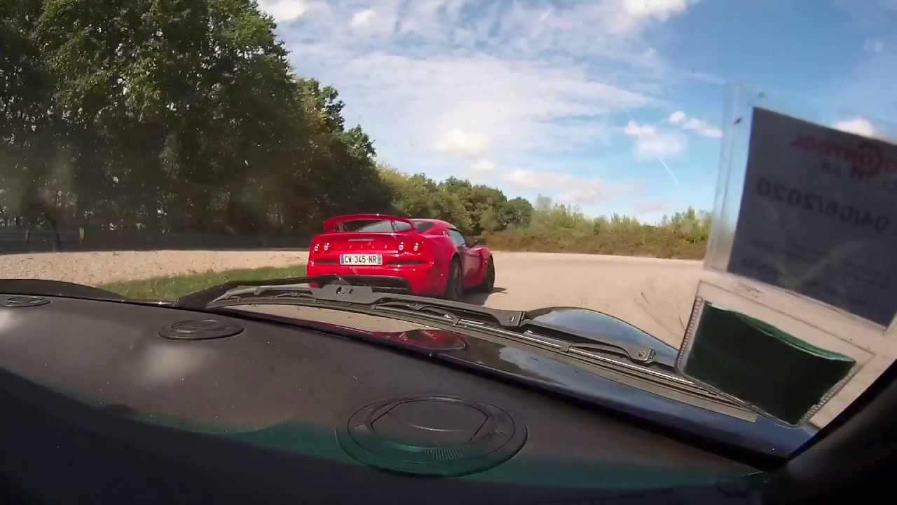 Lotus Elise S1 111S vs Lotus Exige V6 350