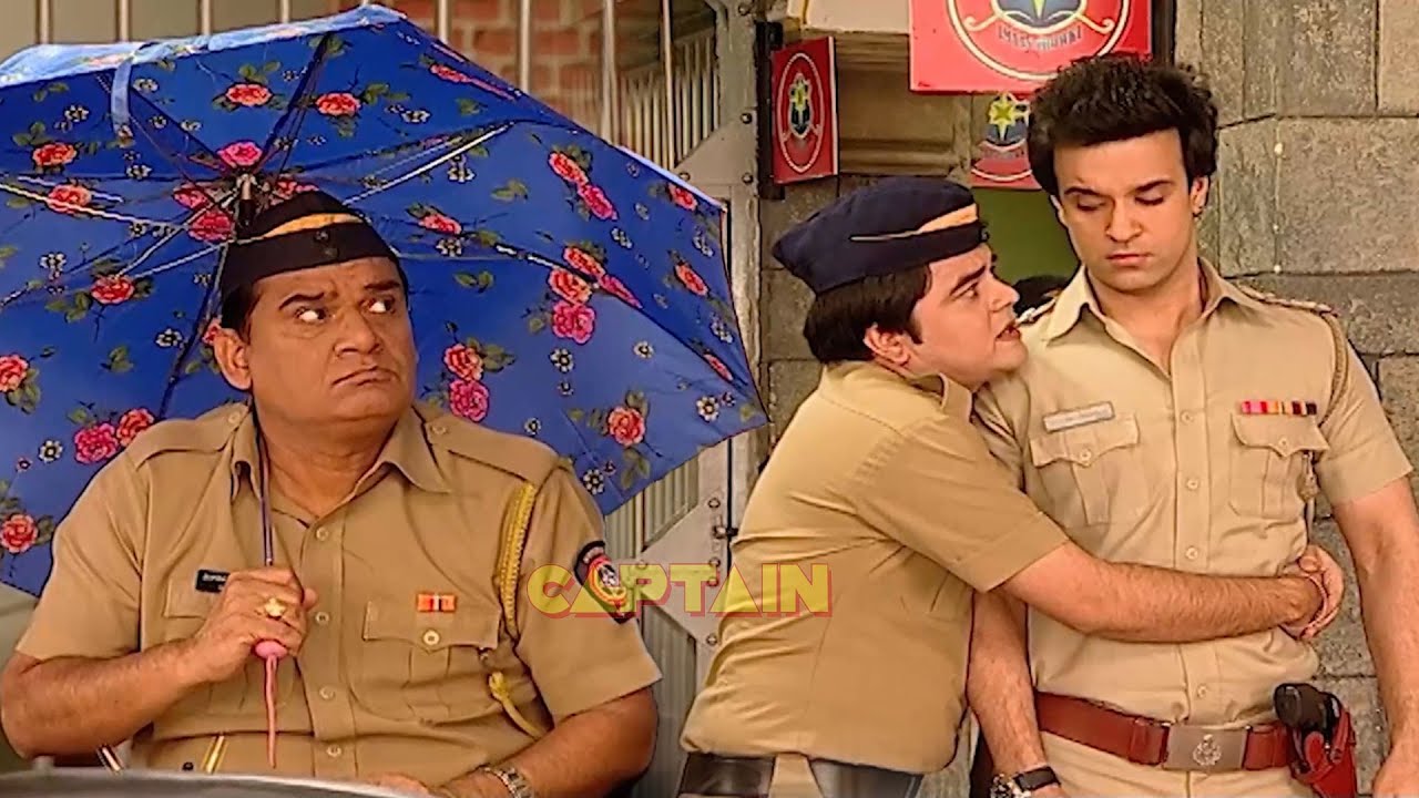 गोपी को देखकर लड़कियां गाती है ओ मेरे सोना रे सोना रे सोना रे | Best of F.I.R. Full Comedy