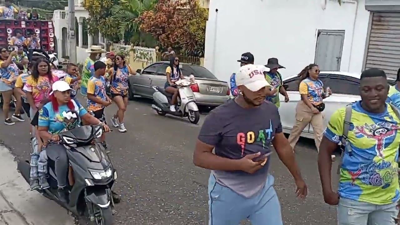 Carnaval  Puerto Plata  2025 Calentó Varios Comparseros Y Taimascaros Recorren Calles Y Avenidas
