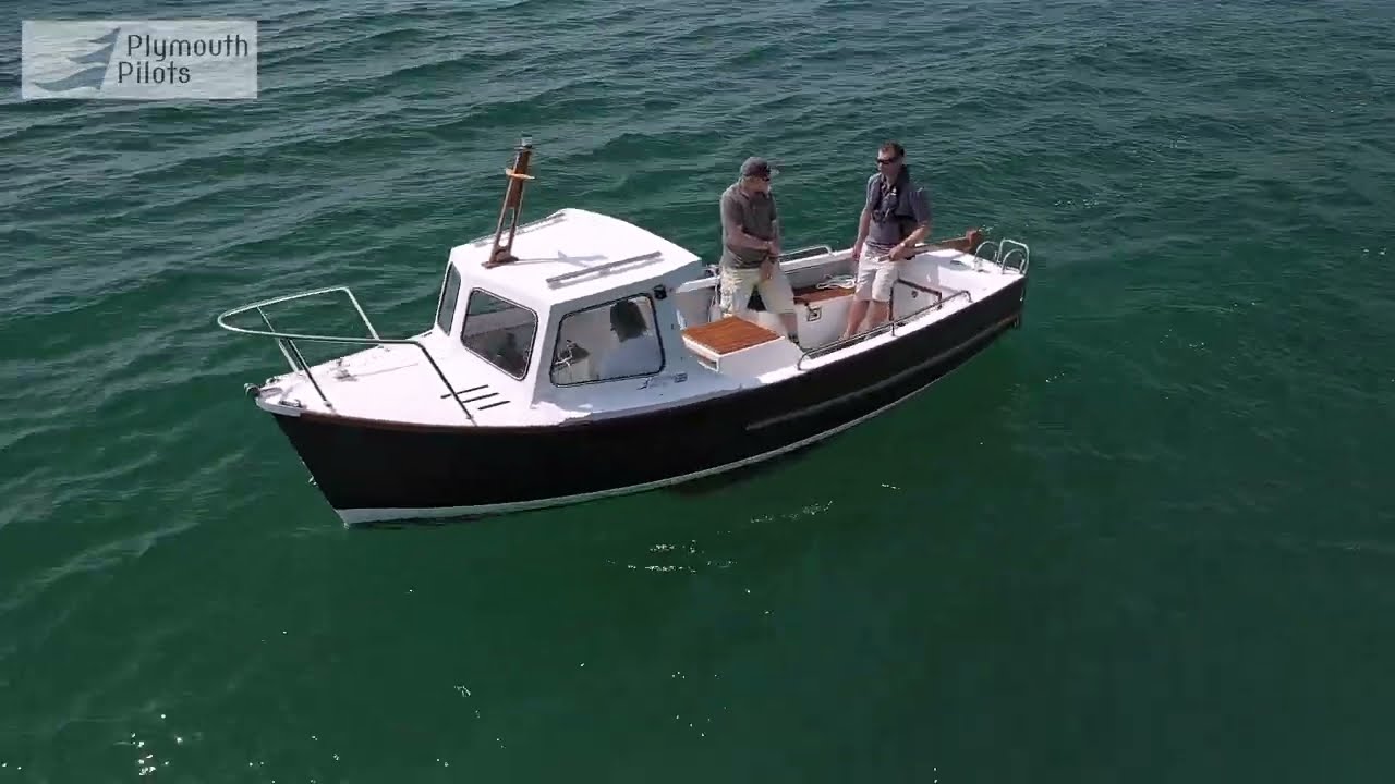 Two Plymouth Pilot 18' in Fowey