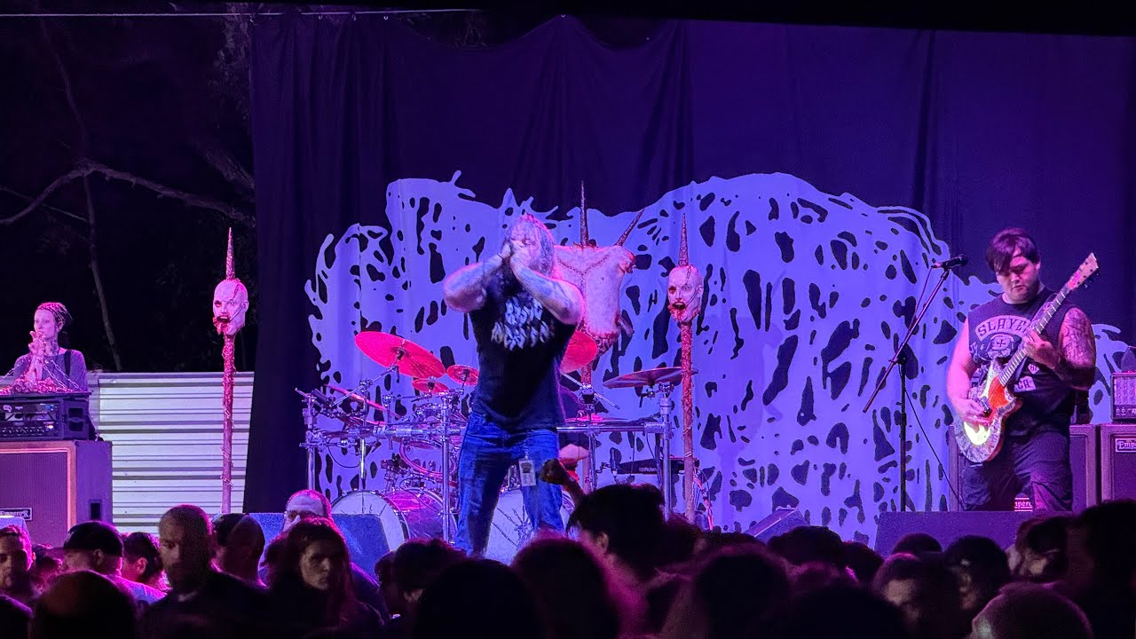 Sanguisugabogg - Abhorrent Contraception (feat. Defeated (Live) Tampa 11/21/25 