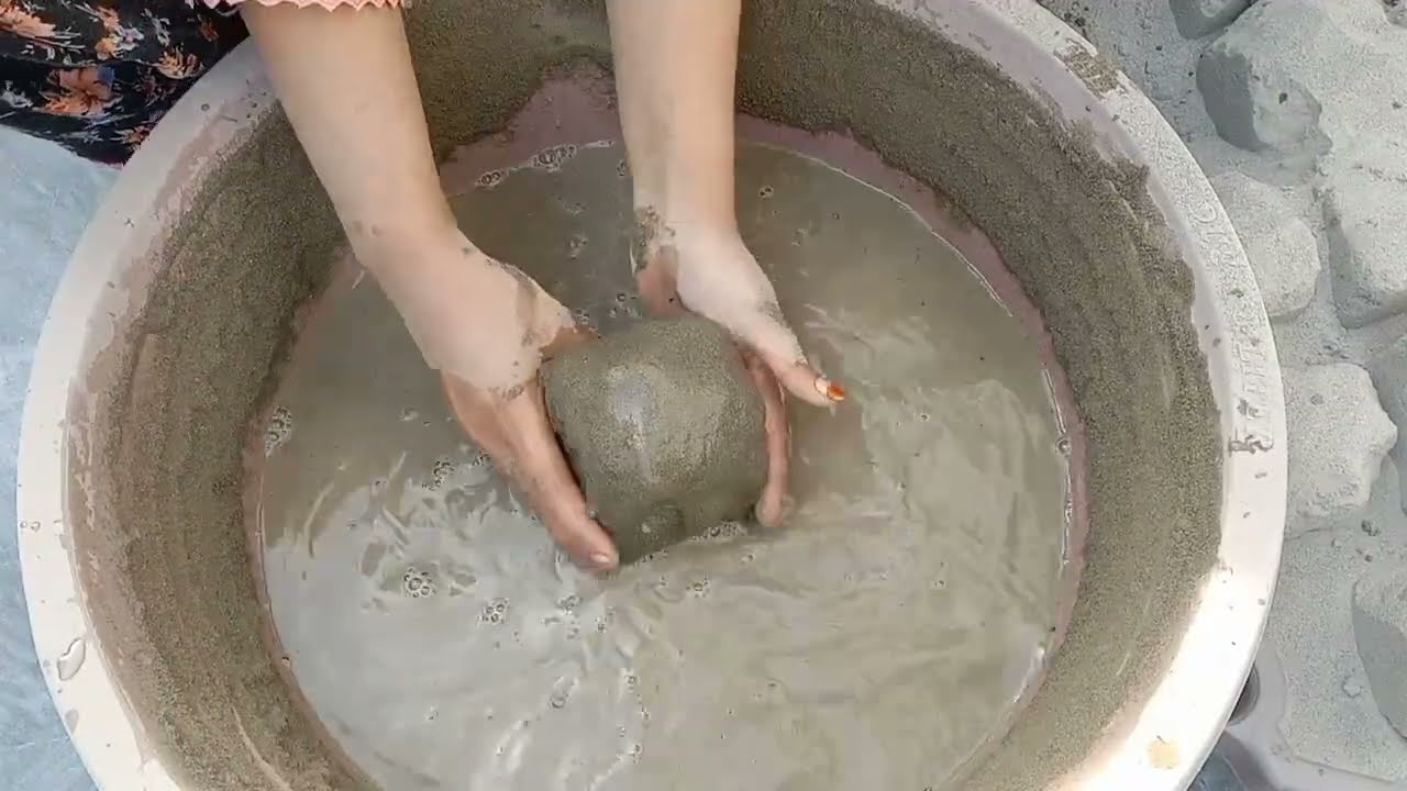 New video 📸 New texture pure sand water crumbling 🤤 14 February 2026