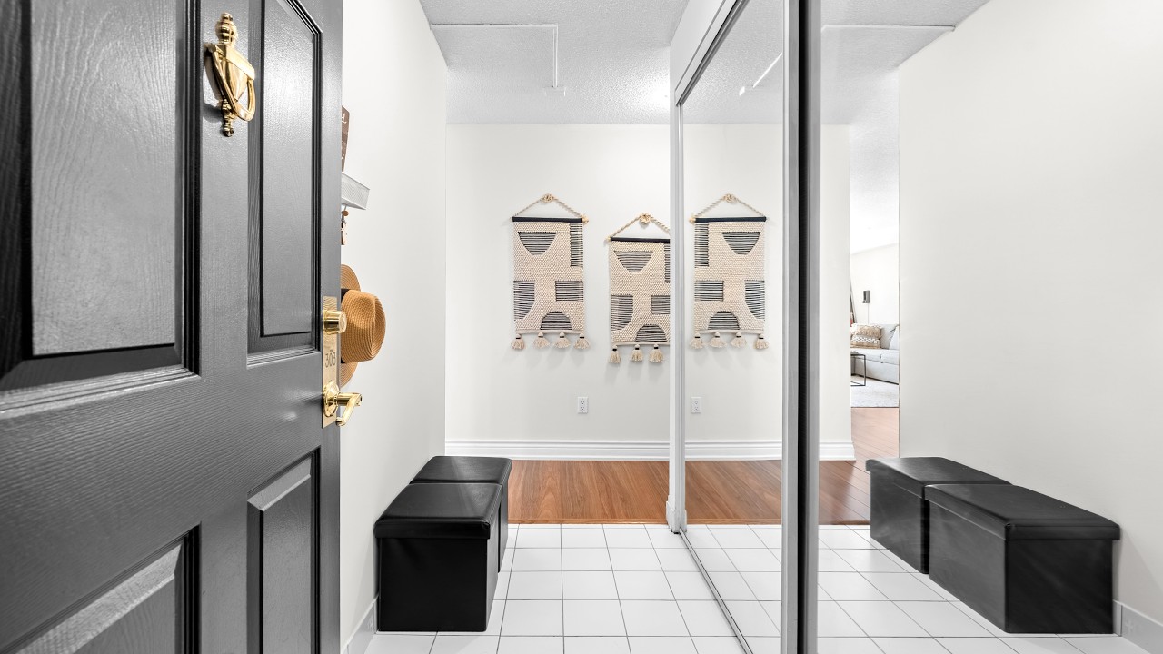 MLS N12830902 - 175 Cedar Ave #303, Richmond Hill